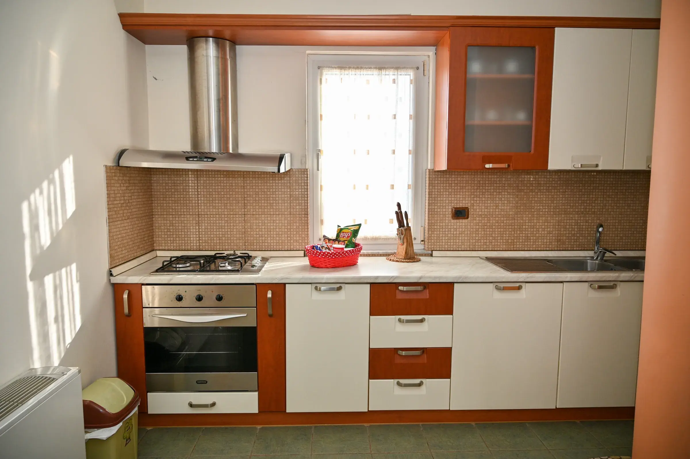 Apartament me 2 dhoma me tarracë në Vila Emes — Plazh, Durrës